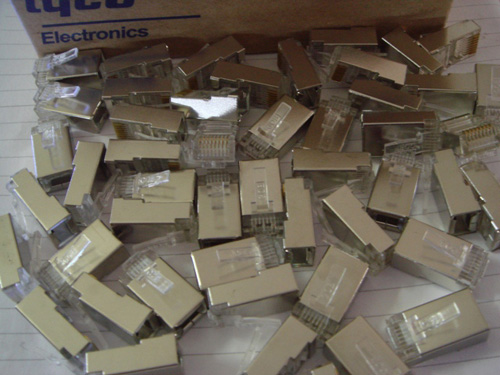 ĐẦU MẠNG J45 SẮT AMP  100C/1 BỌC